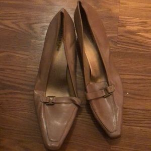 Camel Color Pumps by Predictions Size 12